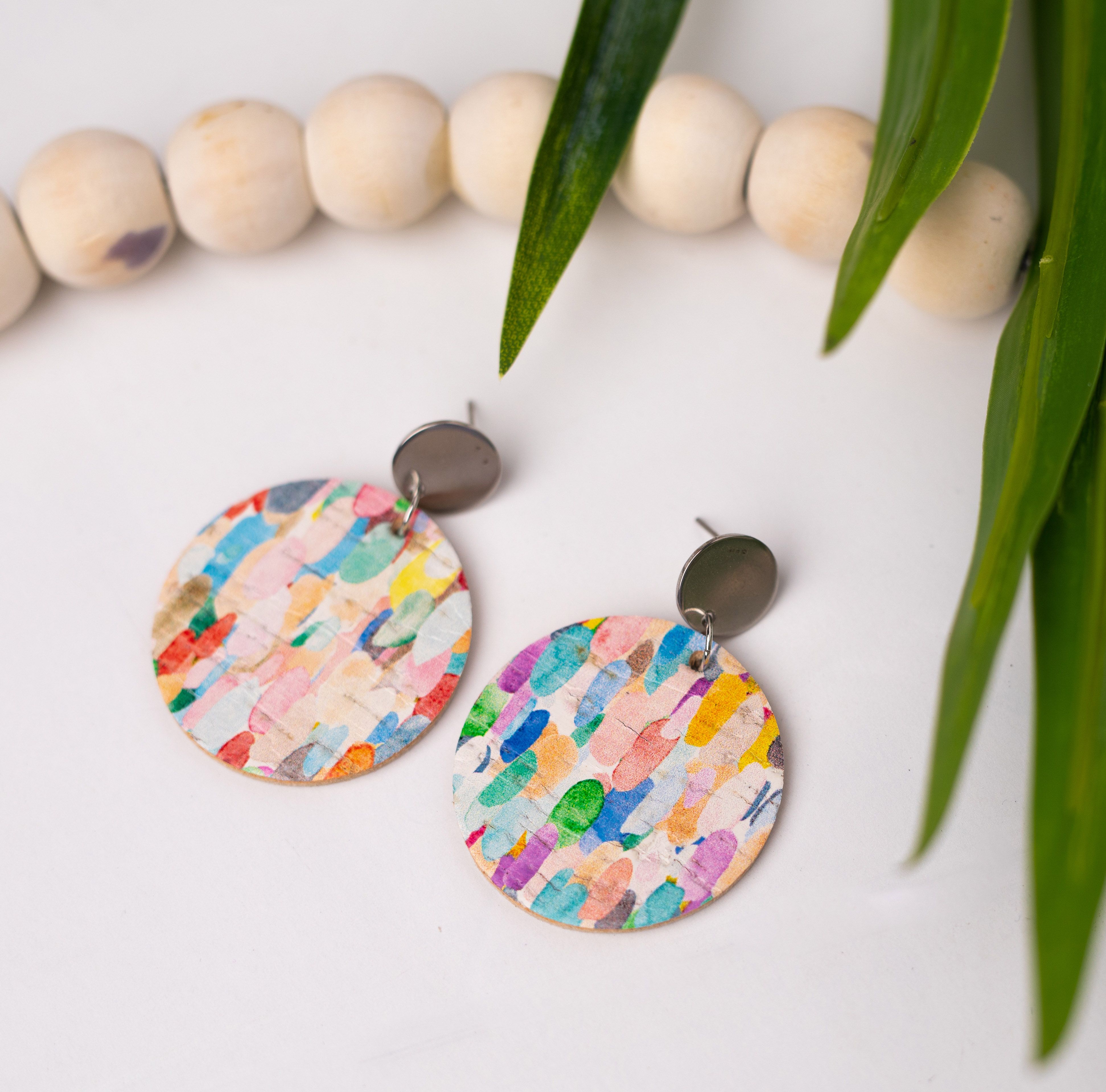 Confetti Large Circle with Silver