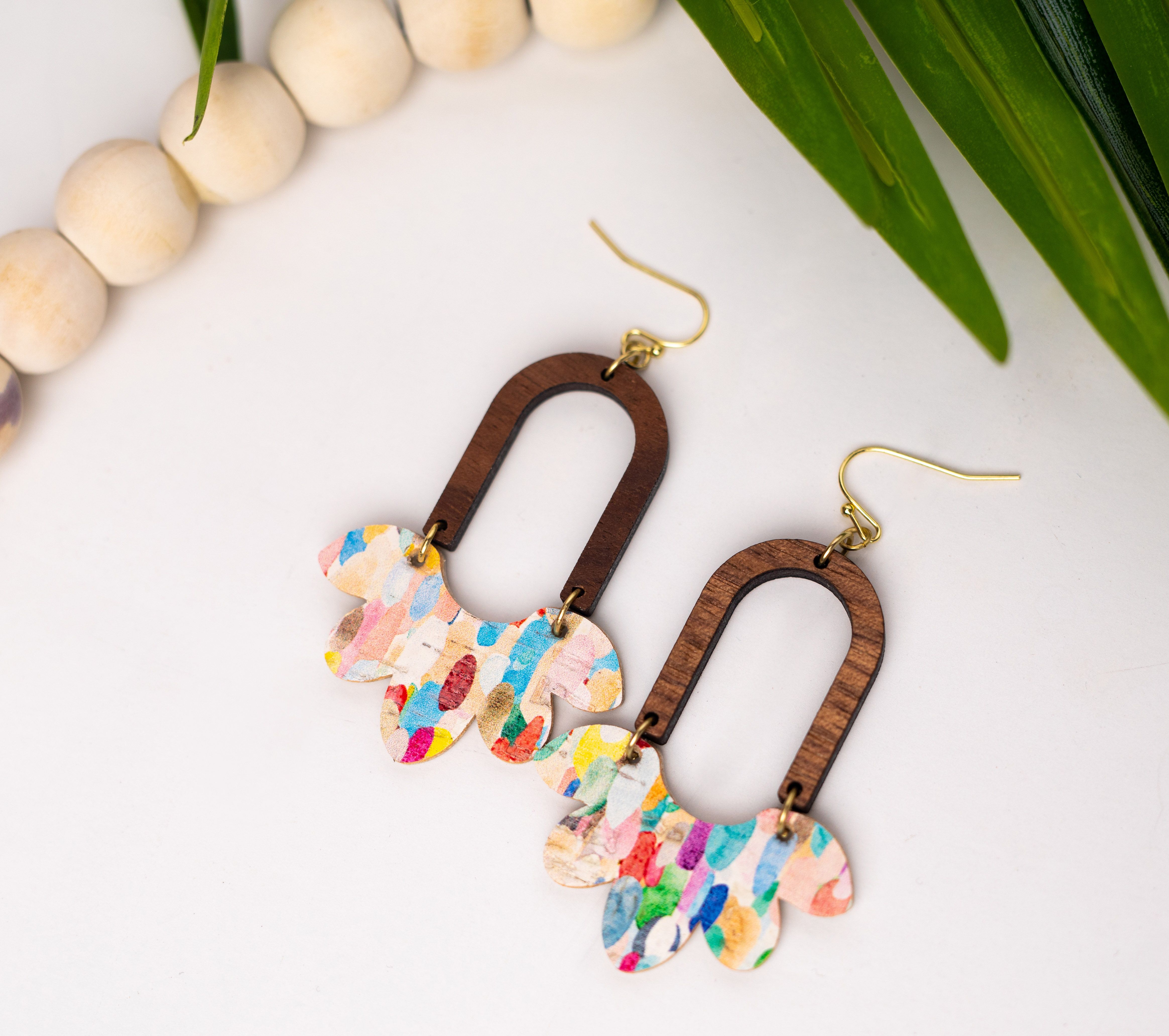 Confetti Petal - Wood Arch