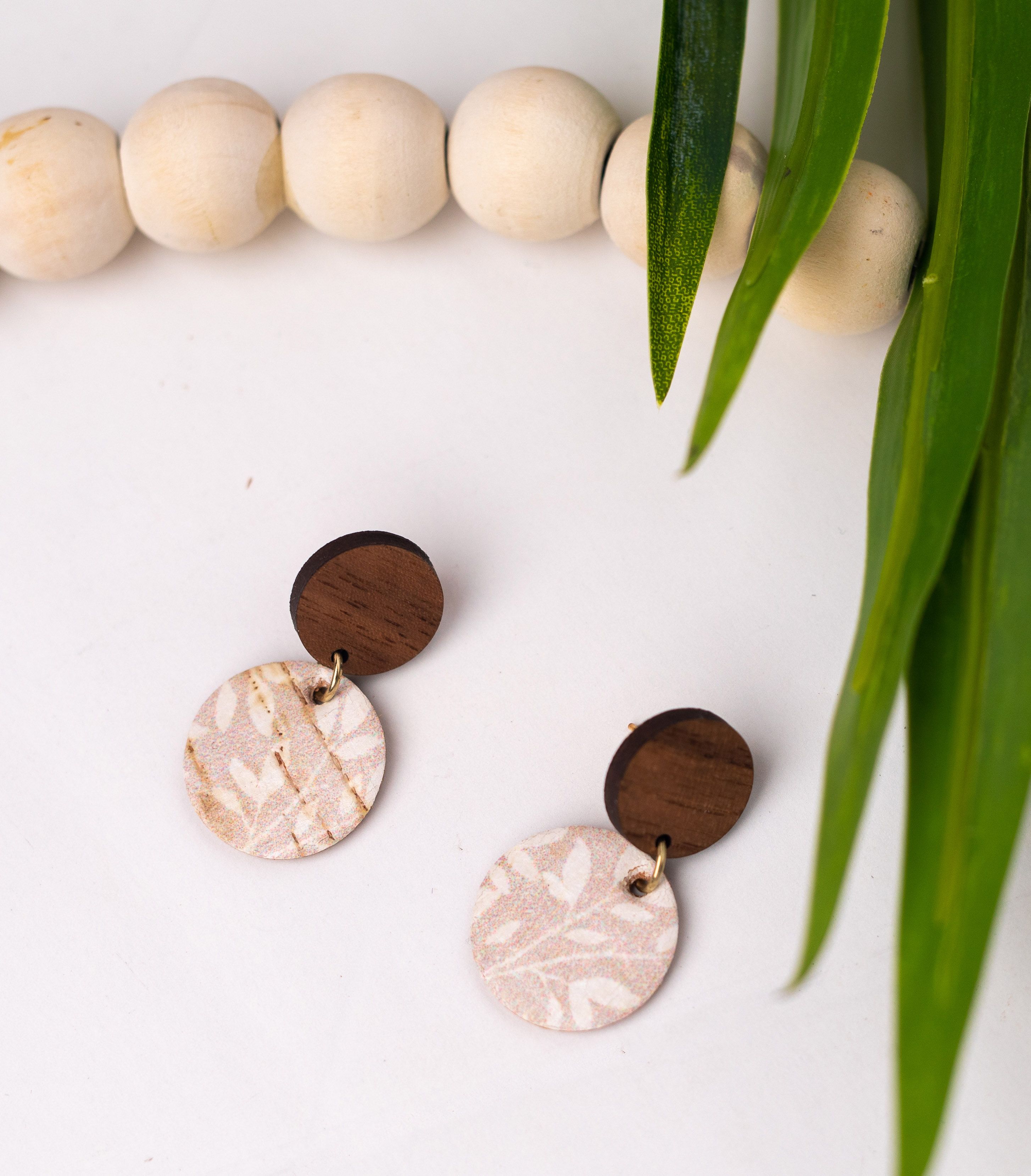 Dusty Pink Willow Small Circle